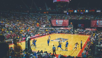 熊猫体育官网-摩纳哥女篮强势崛起，多点开花彰显冠军相